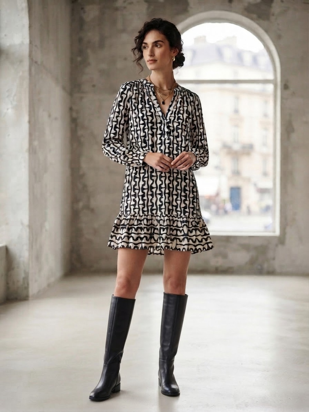 Jessica Simpson Black and Cream Printed Mini Dress